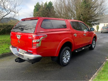2015 Mitsubishi L200 DID BARBARIAN DCB 4DR 2.5 CR 4WORK €15,995 thumbnail