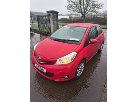 2014 Toyota Yaris 1.0 AURA 4DR €8,950 thumbnail