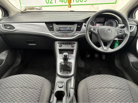 2019 Opel Astra - thumbnail 8