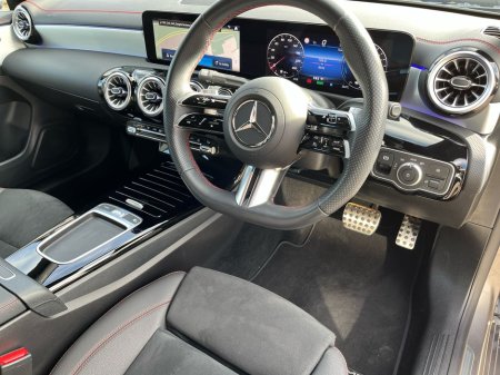 2024 Mercedes-Benz CLA Class - thumbnail 9