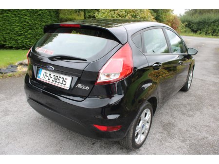 2017 Ford Fiesta ZETEC 1.25 60PS M5 5DR €11,495 thumbnail