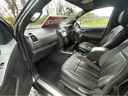 2015 Isuzu D-MAX - thumbnail 7