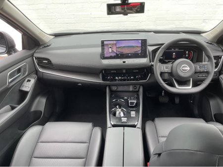 2025 Nissan X-Trail SVE Leather Automatic HYBRID €54,195