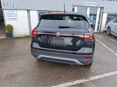 2020 Volkswagen T-Cross Life SPORT €18,995 thumbnail