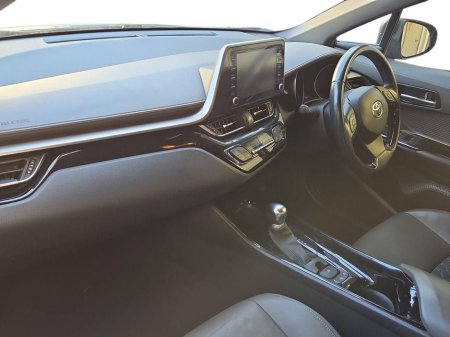 2020 Toyota C-HR - thumbnail 8