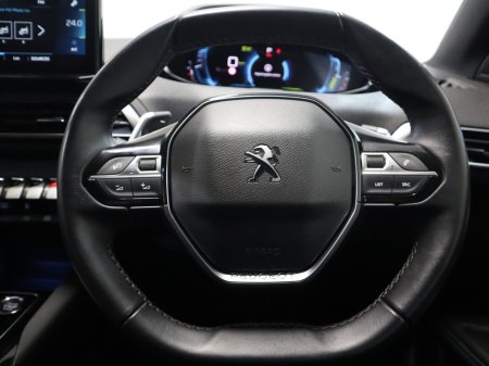 2023 Peugeot 3008 - thumbnail 10