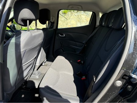 2017 Renault Clio - thumbnail 15