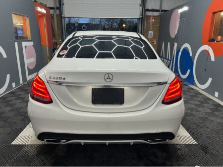 2018 Mercedes-Benz C Class - thumbnail 3