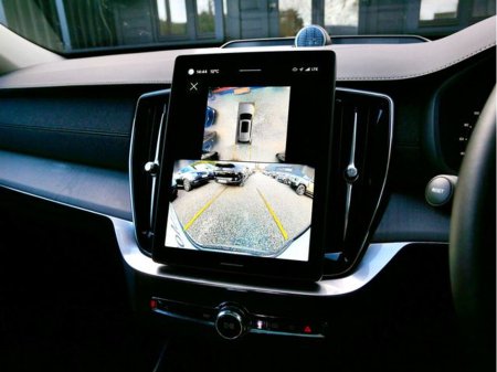 2025 Volvo XC90 - thumbnail 26