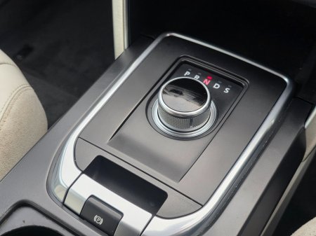 2017 Land Rover Discovery Sport - thumbnail 18