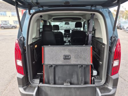 2024 Peugeot Rifter - thumbnail 13