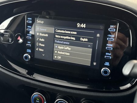 2023 Toyota Aygo X X Design €17,950 thumbnail