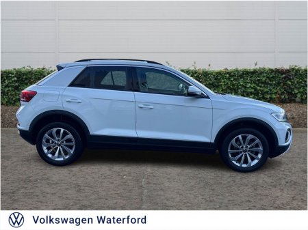 2024 Volkswagen T-Roc T-ROC EDITION 75 1.0TSI M6F 116HP €29,975