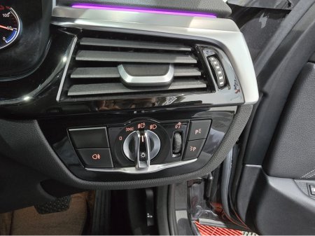 2018 BMW 5 Series - thumbnail 29