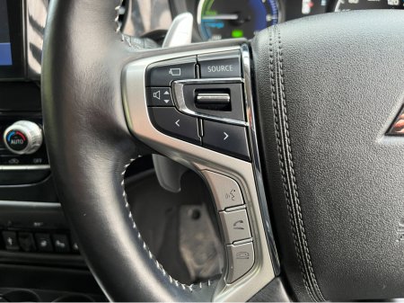 2020 Mitsubishi Outlander 4WD G PLUS AUTOMATIC PLUG IN HYBRID 2.4 PETROL //HIGH SPEC//LOW MILES//HALF LEATHER HEATED SEATS//ELECTRIC DRIVERS SEAT//HEATED STEERING WHEEL// €24,950 thumbnail