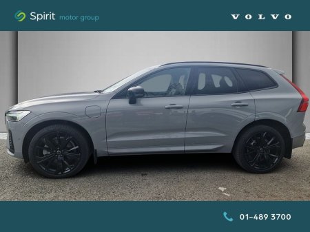 2025 Volvo XC60 - thumbnail 6