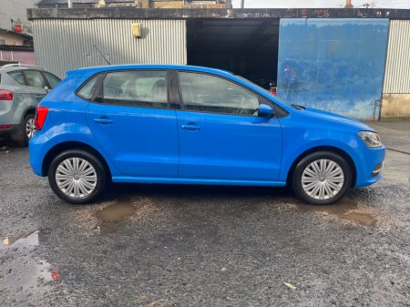 2015 Volkswagen Polo 1.2 COMFORTLINE AUTOMATIC €10,800 thumbnail
