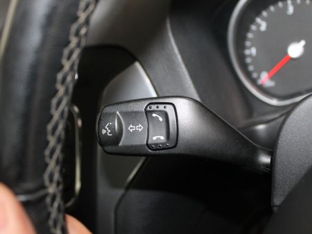 2014 Ford Mondeo - thumbnail 21