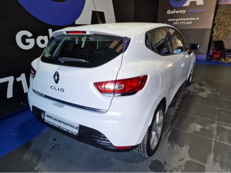 2016 Renault Clio - thumbnail 10