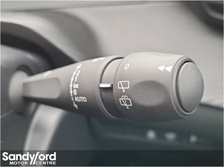 2025 Peugeot 208 - thumbnail 21