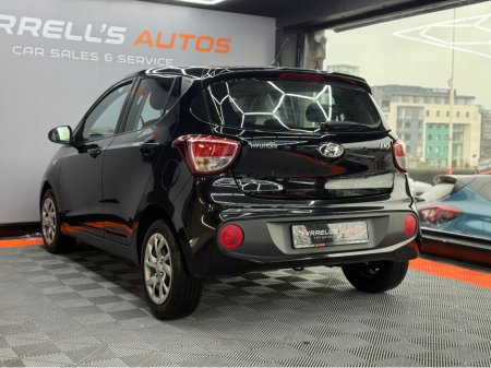 2018 Hyundai i10 - thumbnail 8