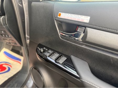 2026 Toyota Hilux - thumbnail 9