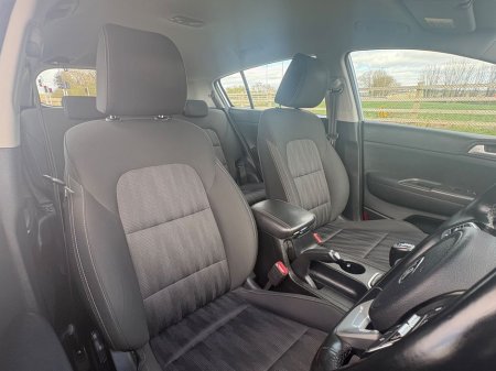 2019 Kia Sportage - thumbnail 9