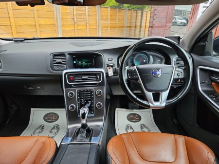 2016 Volvo V60 - thumbnail 28