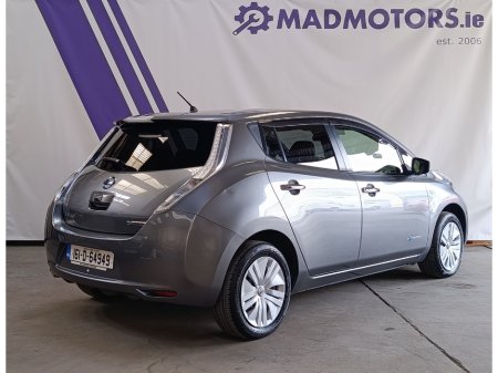 2016 Nissan Leaf - thumbnail 8