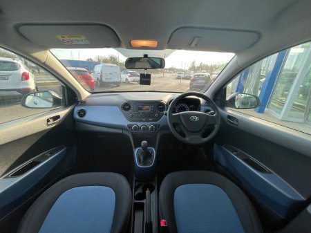 2019 Hyundai i10 - thumbnail 10