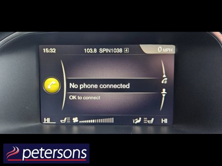 2017 Volvo V40 2.0 D2 MOMENTUM NAV + 120BHP 5DR €12,950 thumbnail