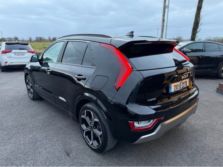 2024 Kia Niro - view 3