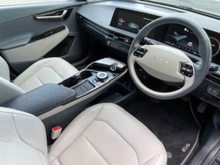 2023 Kia EV6 - thumbnail 10