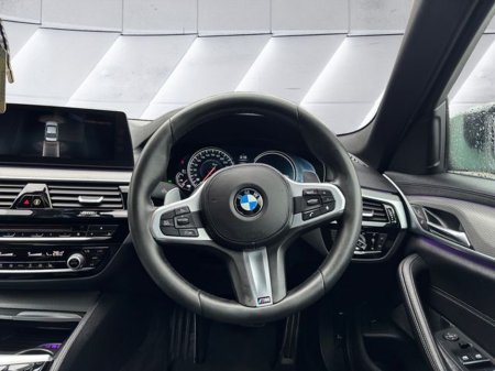 2018 BMW 5 Series - thumbnail 12