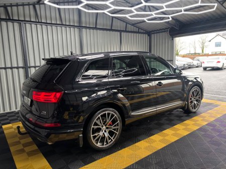 2019 Audi Q7 - thumbnail 4