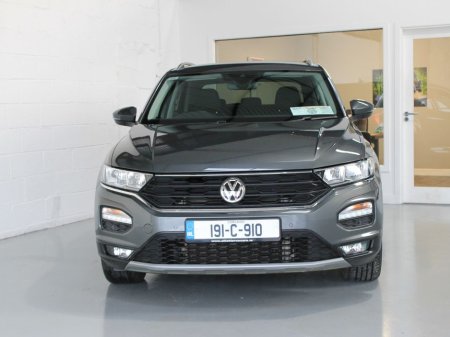 2019 Volkswagen T-Roc Design 1.6tdi M6f115hp 5DR €20,500 thumbnail
