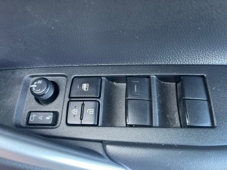 2025 Toyota Corolla Cross COROLLA CROSS 1.8 SPORT thumbnail