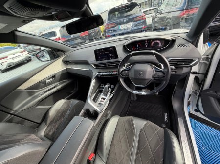 2020 Peugeot 3008 - thumbnail 17