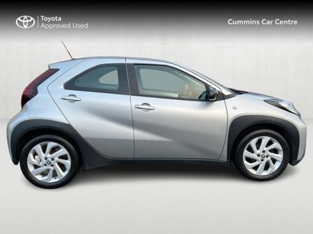 2023 Toyota Aygo X AYGO X 1.0 PULSE thumbnail