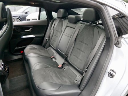 2024 Mercedes-Benz EQE - thumbnail 18