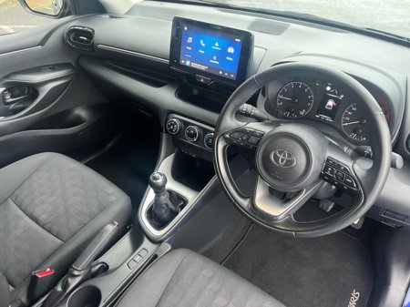 2024 Toyota Yaris 1.5 LUNA €23,950 thumbnail