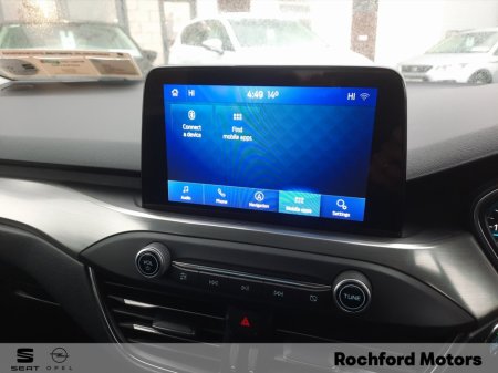 2020 Ford Focus - thumbnail 15