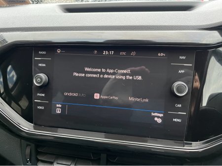 2020 Volkswagen T-Cross 1ST EDITION AUTOMATIC 1.0 PETROL //KEYLESS ENTRY//HALF LEATHER SEATS//REVERSE CAMERA// €21,950 thumbnail