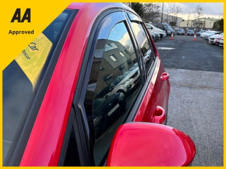 2015 Volkswagen Golf 1.2TSI 5DR AUTO FULLY LOADED WITH EXTRAS €12,950 thumbnail