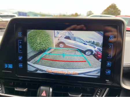 2020 Toyota C-HR HYBRID LUNA SPORT AUTOMATIC 1.8 PETROL //ADAPTIVE CRUISE CONTROL//KEYLESS ENTRY//REVERSE CAMERA//HEATED SEATS// €22,950 thumbnail