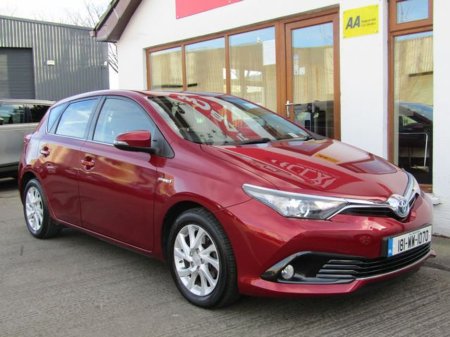 2018 Toyota Auris Hybrid Luna 4DR Auto €16,950 thumbnail
