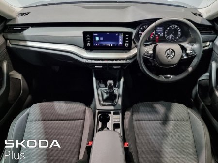 2024 Skoda Octavia OCTAVIA AMB 2.0TDI 115HP thumbnail