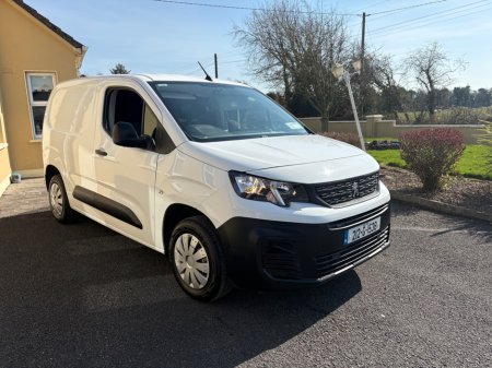 2021 Peugeot Partner - thumbnail 1