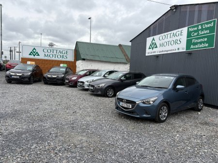 2018 Volkswagen Passat - thumbnail 1