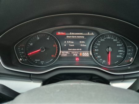 2021 Audi Q5 40 TDI S-TRONIC SE LAUNCH €39,995 thumbnail